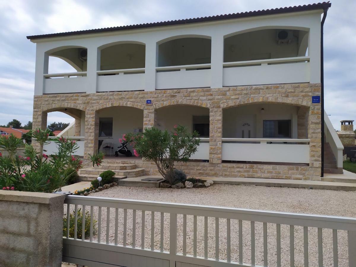 Apartmani Vjeko Vir Dış mekan fotoğraf